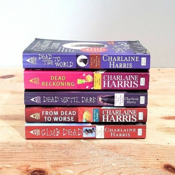 Other - Charlaine Harris Sookie Stackhouse Novels SET OF 5 Books True Blood Dead Series